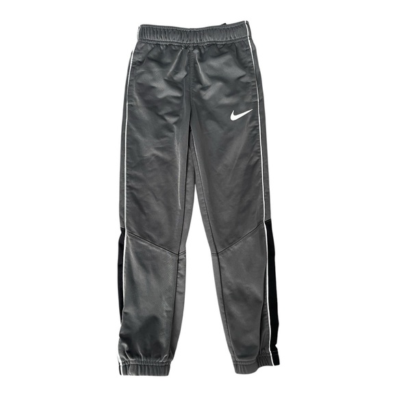 Nike Boys Gray and Black Joggers Sweatpants Size 6 - 7 - Picture 1 of 4